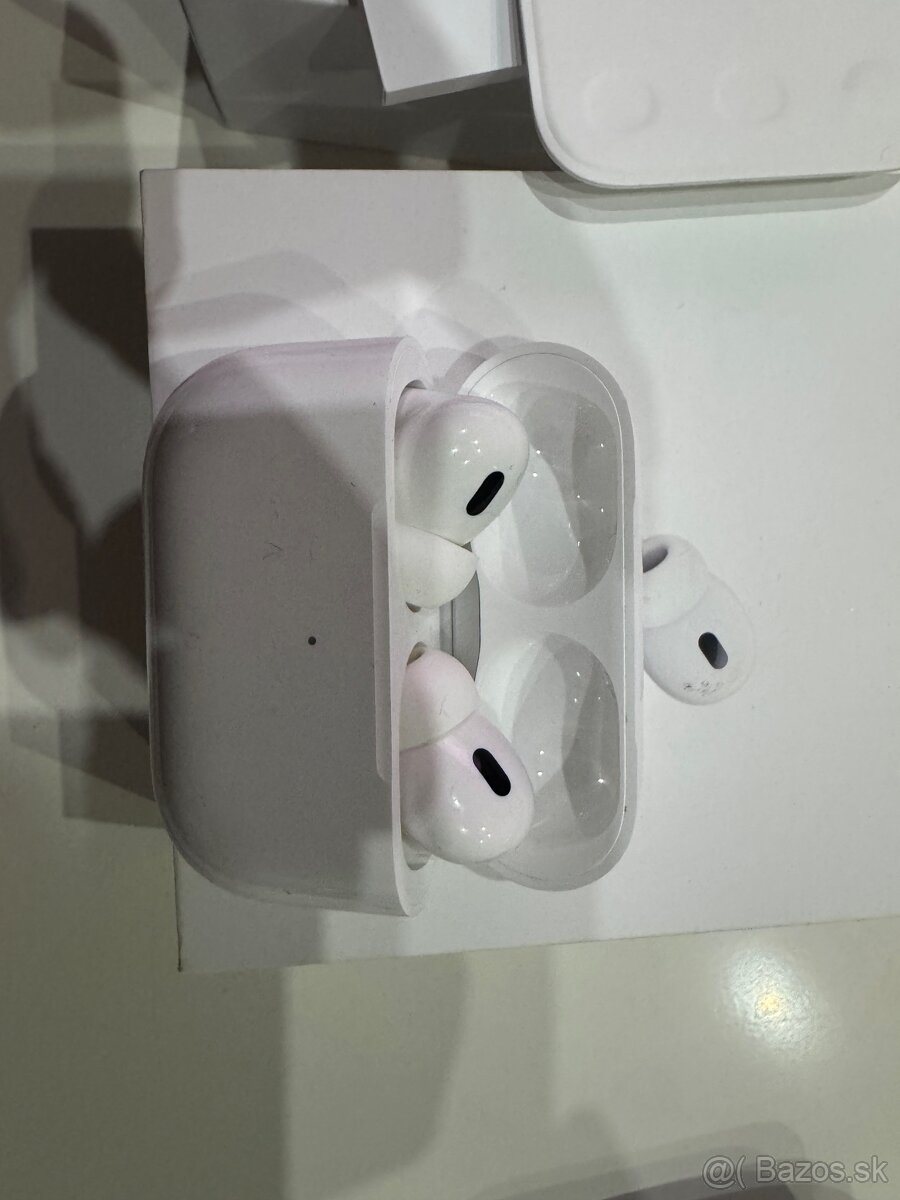Apple AirPods Pro 2