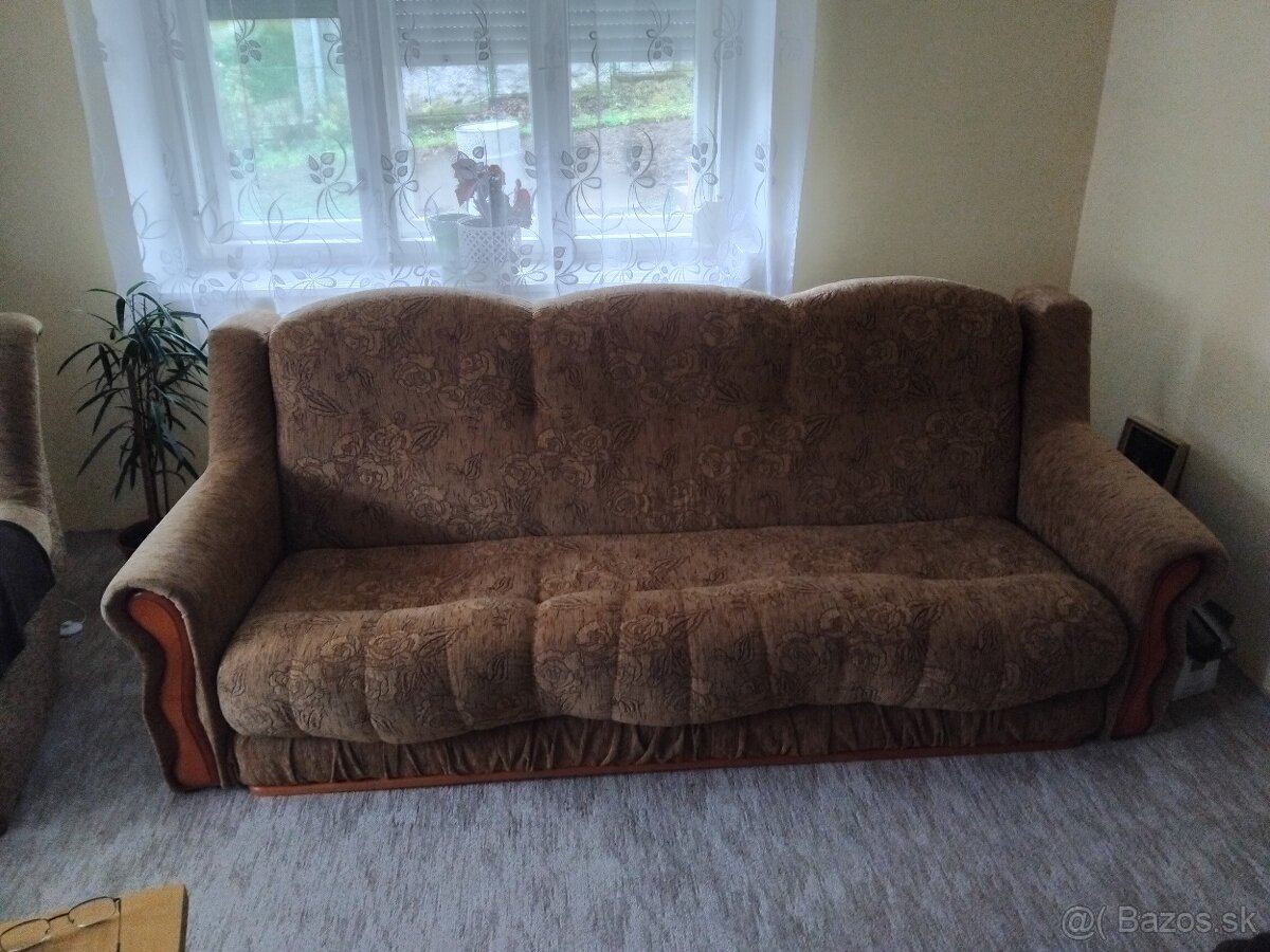 Sedacia súprava so stolíkom