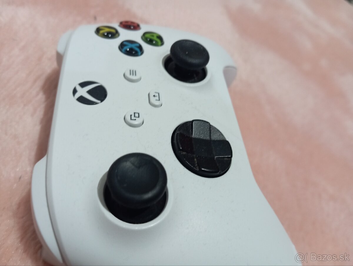 Xbox series ovládač