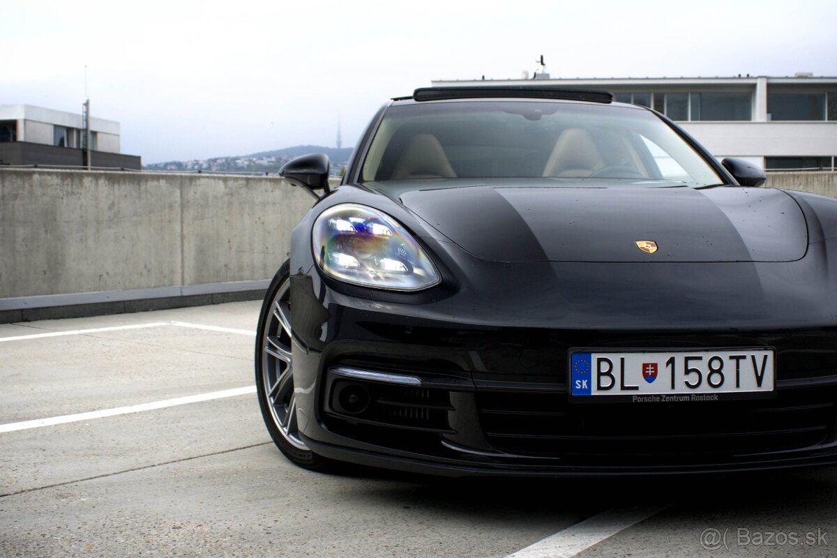 Porsche Panamera 4S V6, 440k, AT8, v záruke