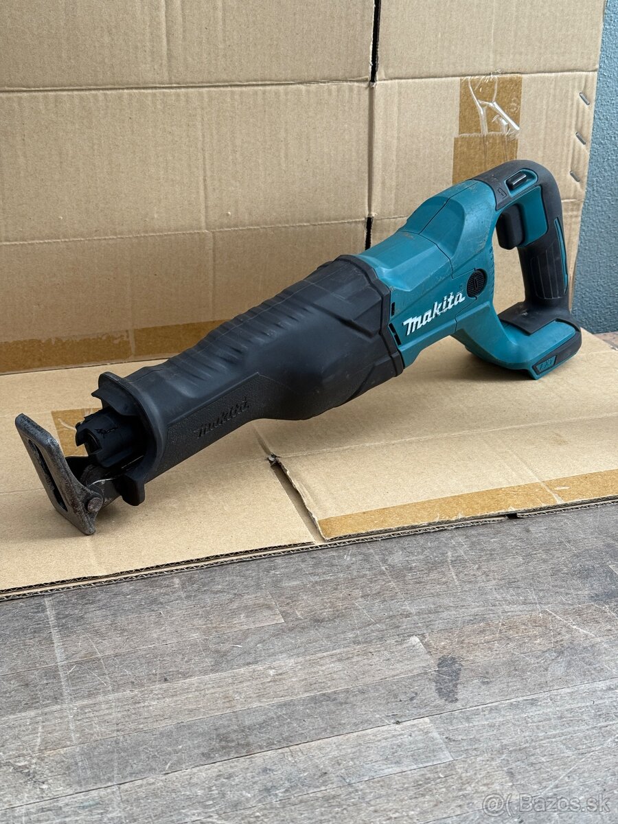 AKU Chvostová píla Makita