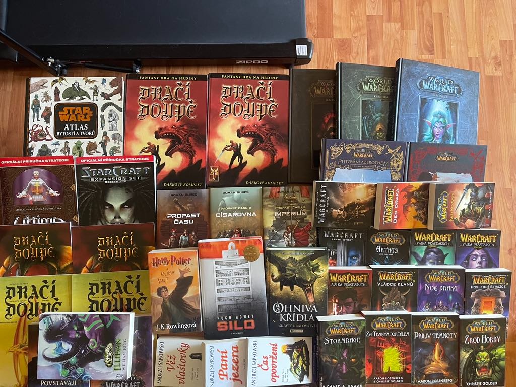 Dračí doupě,Warcraft,Propast času,Stormrage,Zaklínač,Silo at