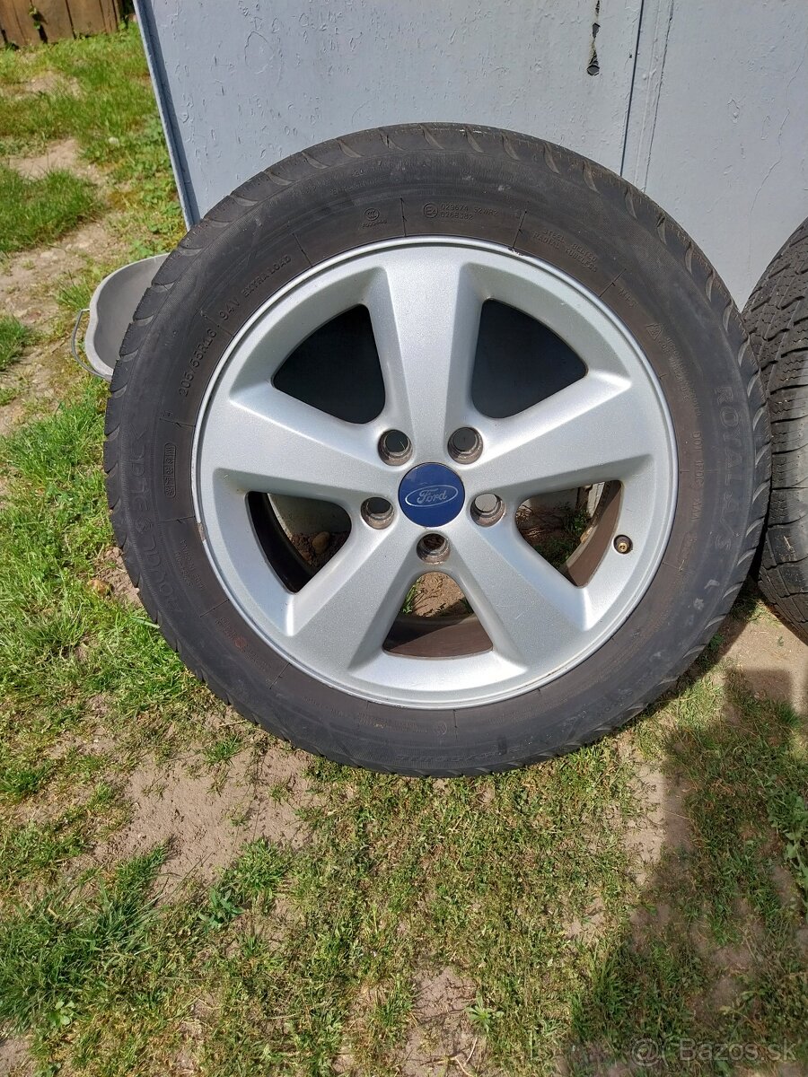 Elektrony na Ford Focus.