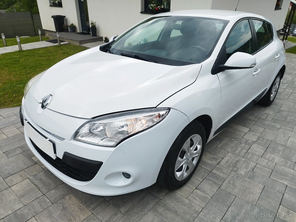 Renault Mégane 1.6 16V Authentigue, r.v.: 2009, STK: 5/2027