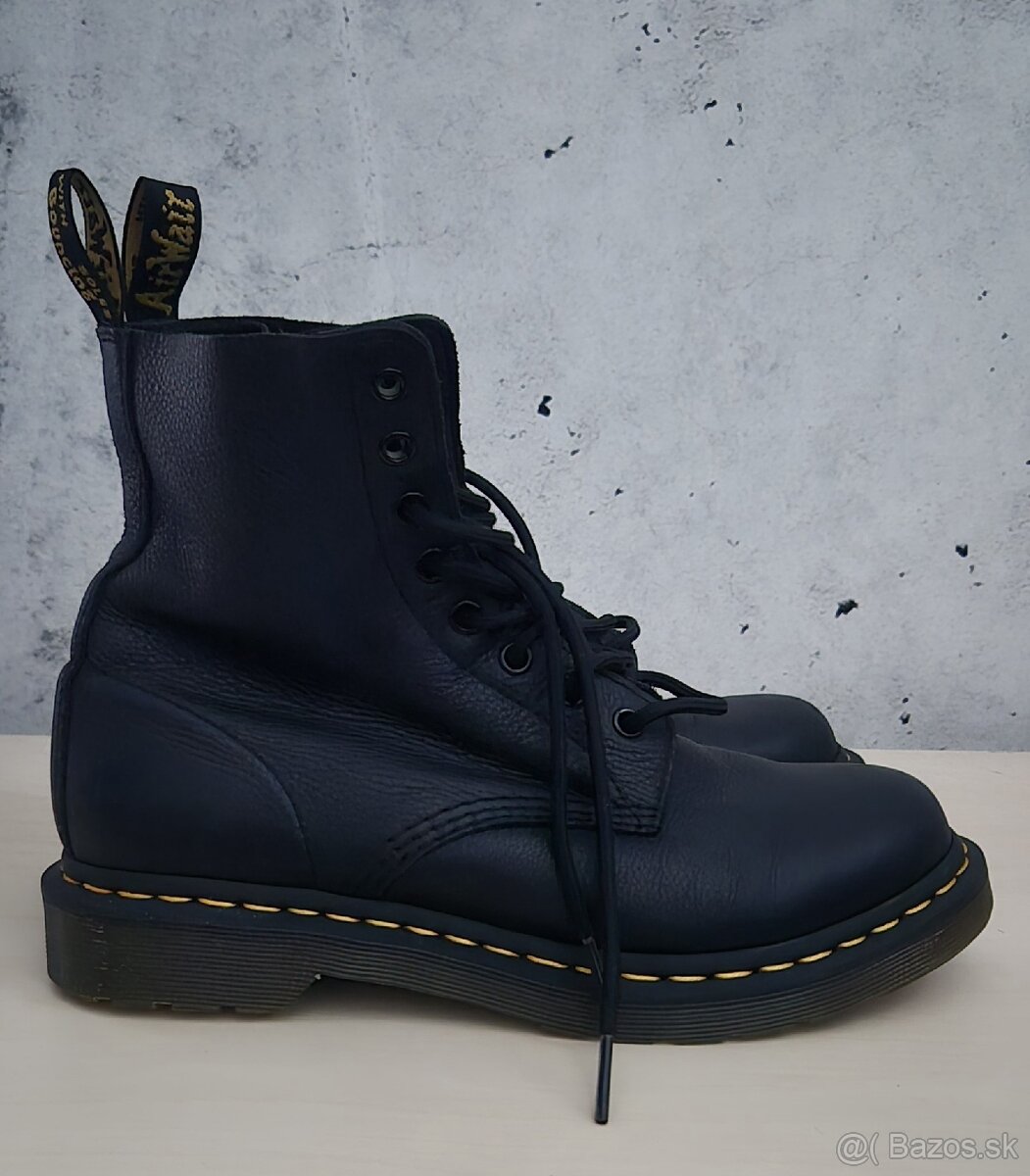 Dr. Martens 1460 Pascal EU40