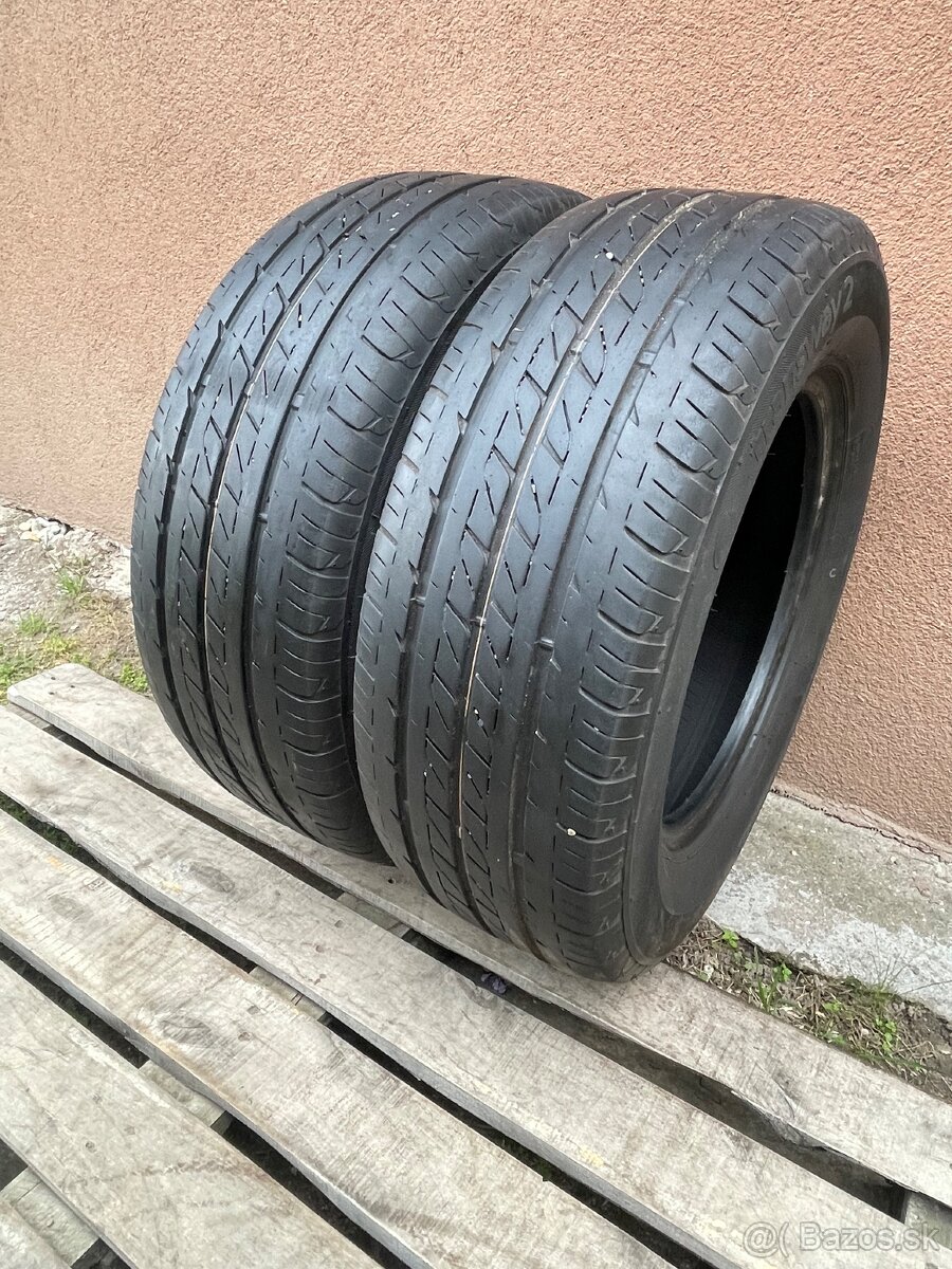Lassa 215/65 R15C 2022 2x=70e