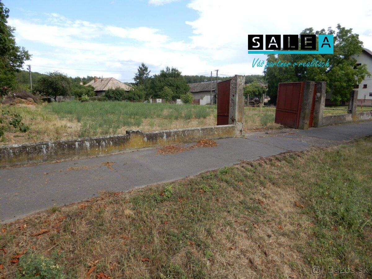 Slnečný pozemok 812 m2, Hronovce, okr. Levice