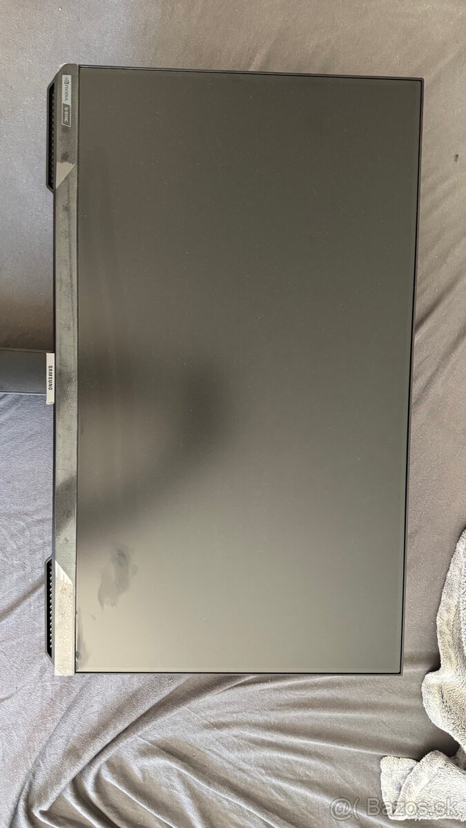 Samsung Odyssey g40B