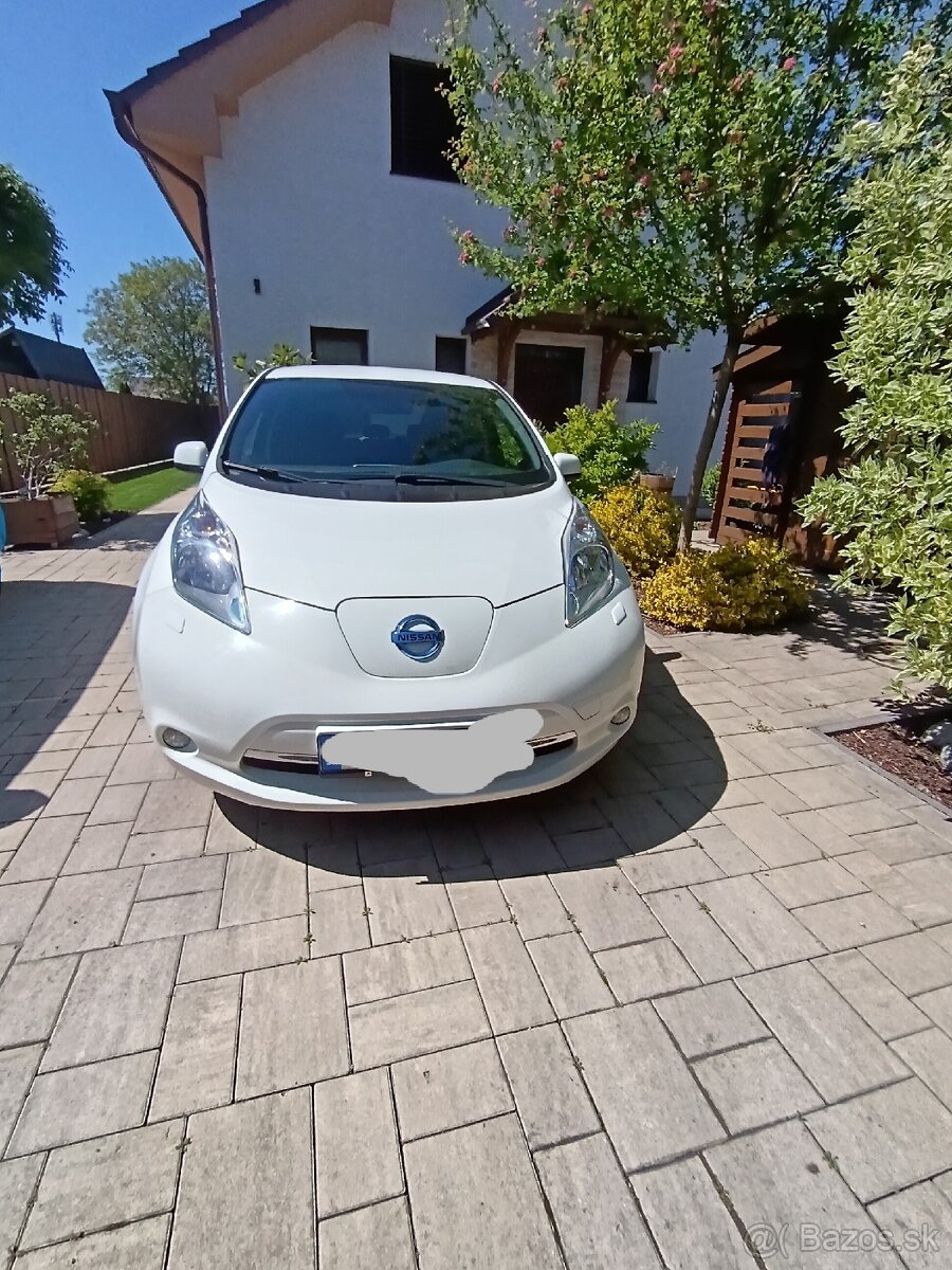 Nissan LEAF N-Connecta 30KW RV 2016/12