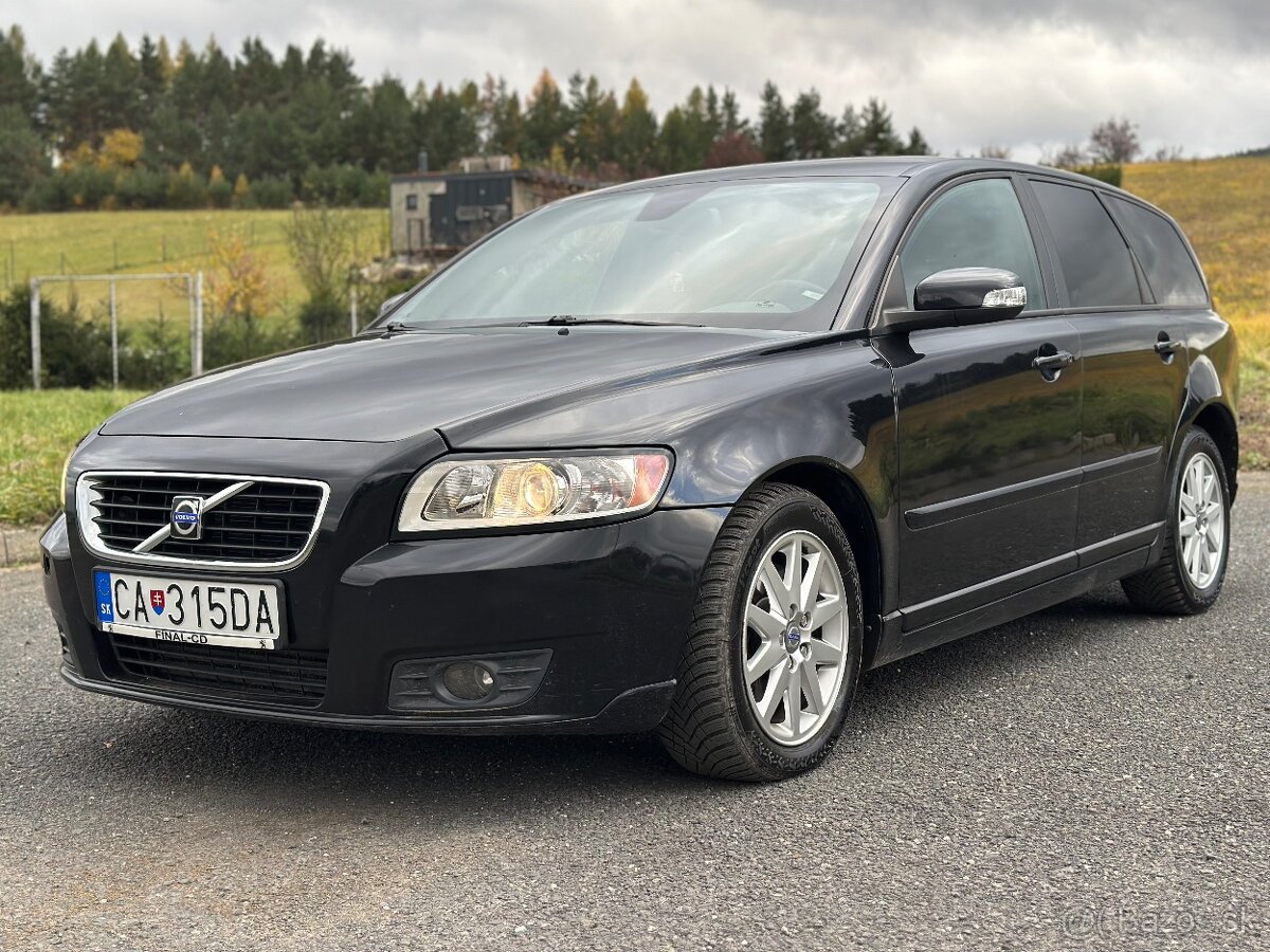 VOLVO V50 2.0D diesel 100kw kombi