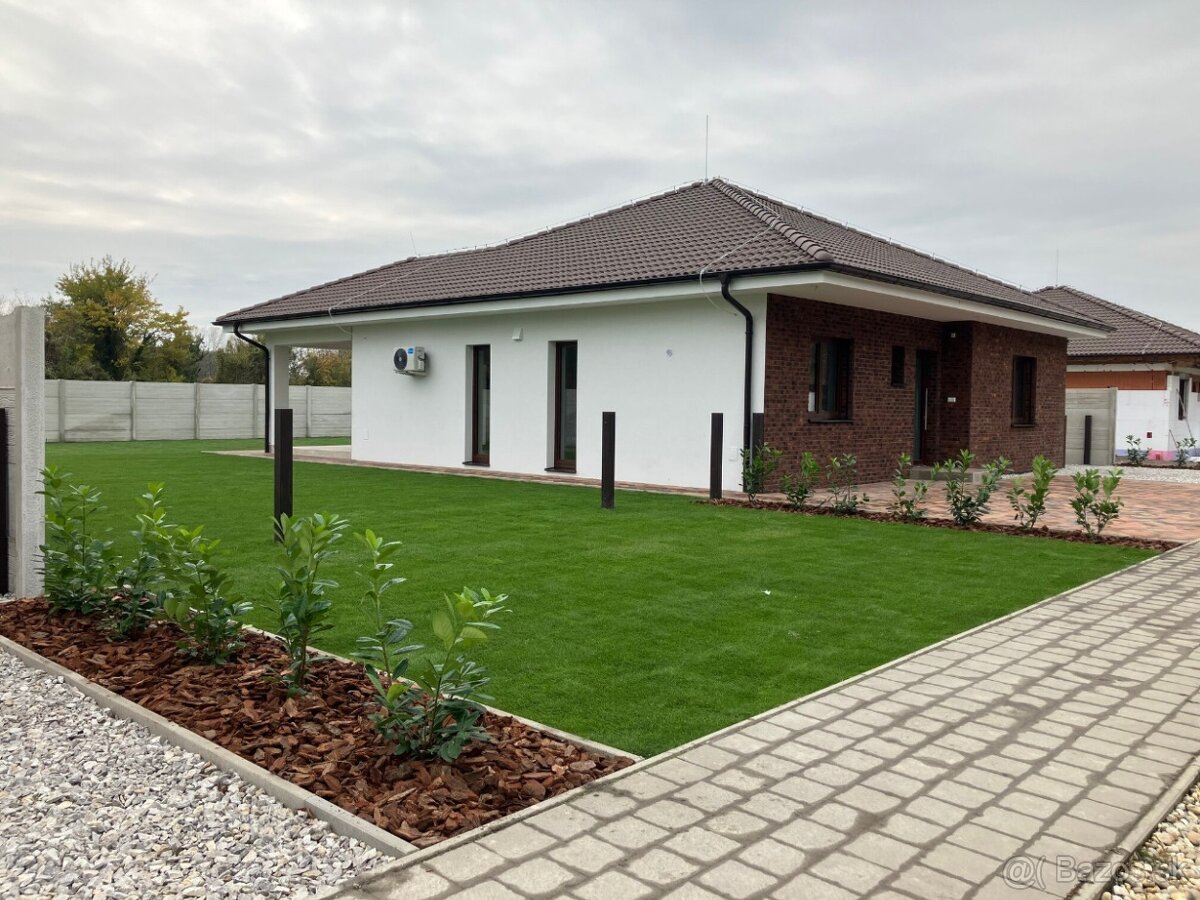 Nízkoenergetický veľkometrážny rodinný dom na kľúč