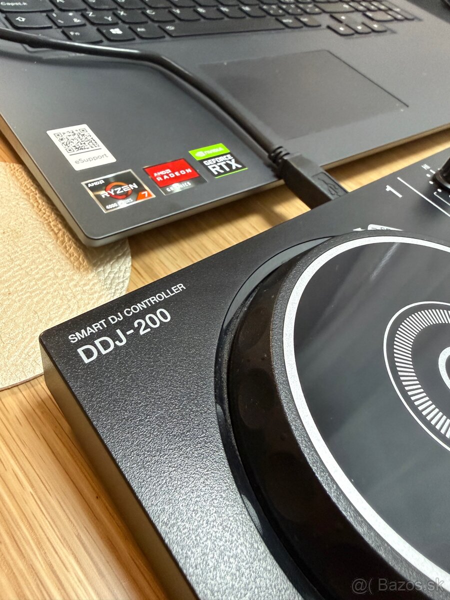 DJ controller Pioneer Dj DDJ-200