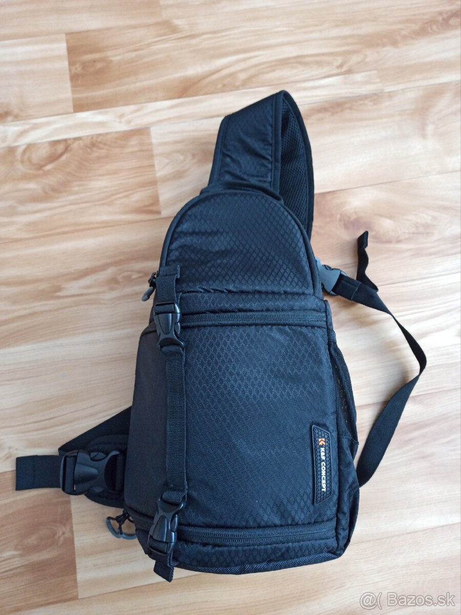 fotokapsa K&F concept Sling Bag 10L Urban Wander 02