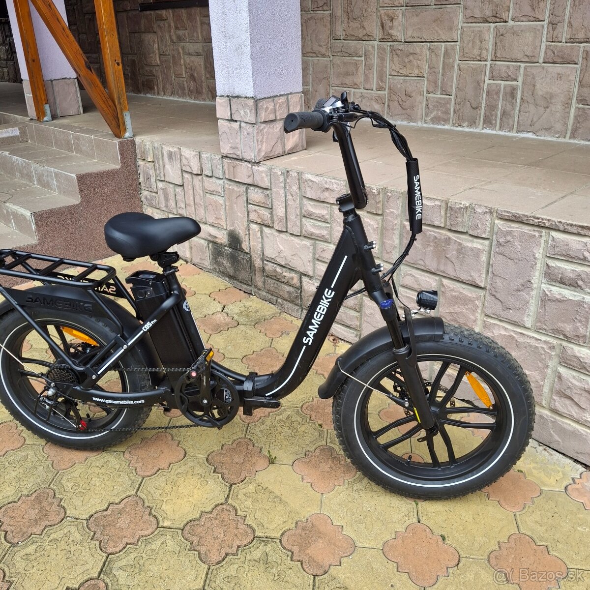 skladaci elktrobicykel