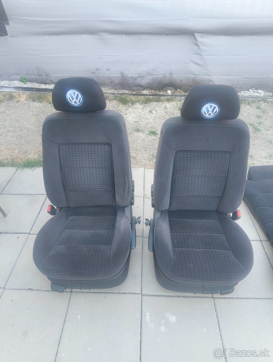 Sedačky Passat komplet
