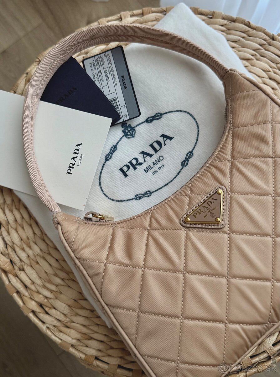 Dámska originál béžová Prada kabelka