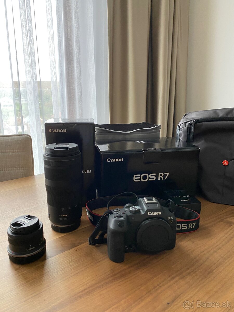 Canon EOS R7