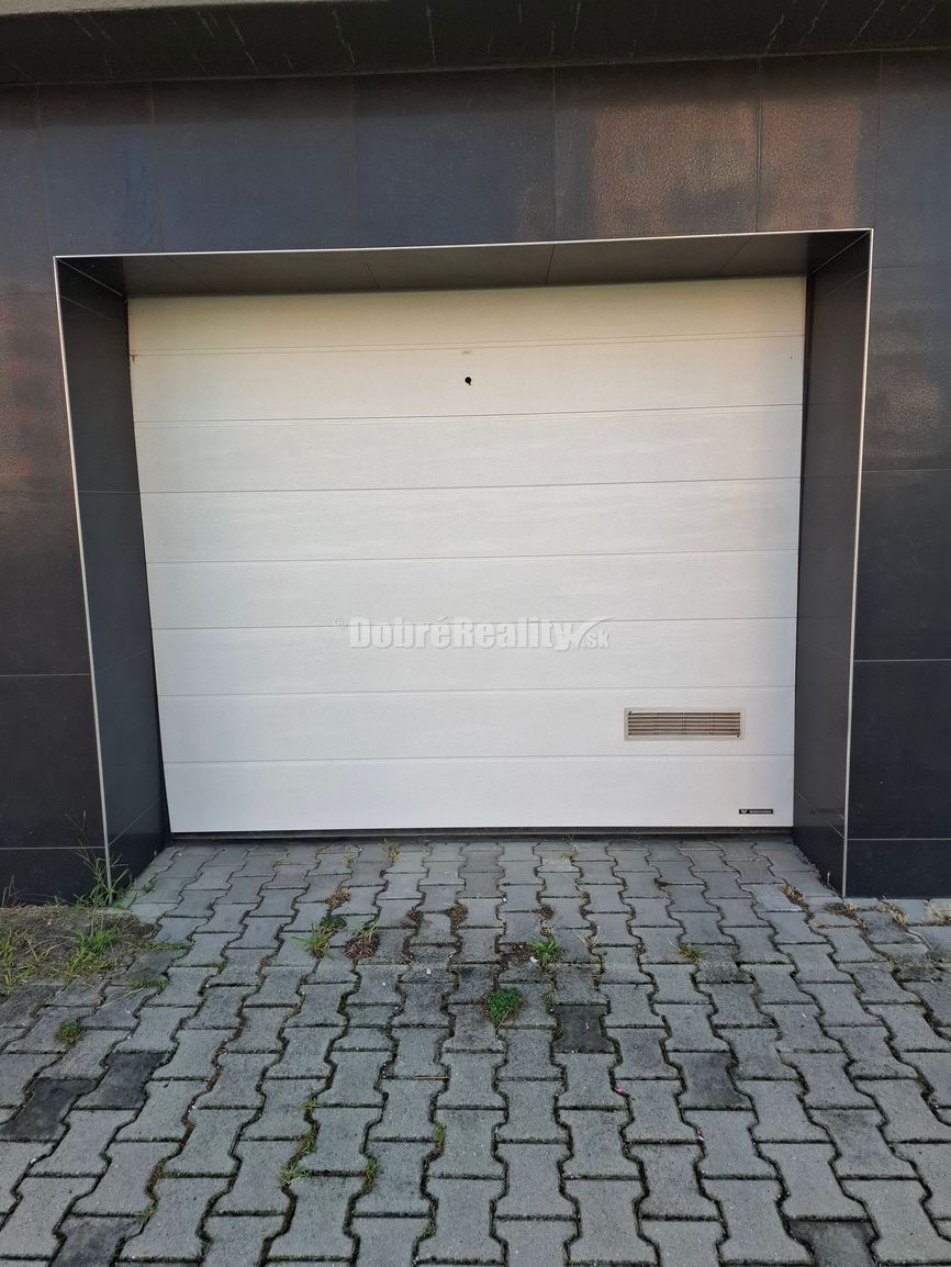 Prenájom garáže na Andovskej