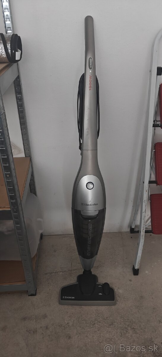 Vysavac Electrolux 1800W