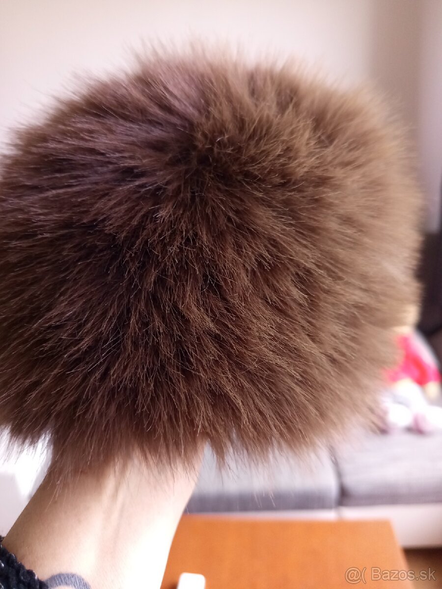 Dámska zimná čiapka