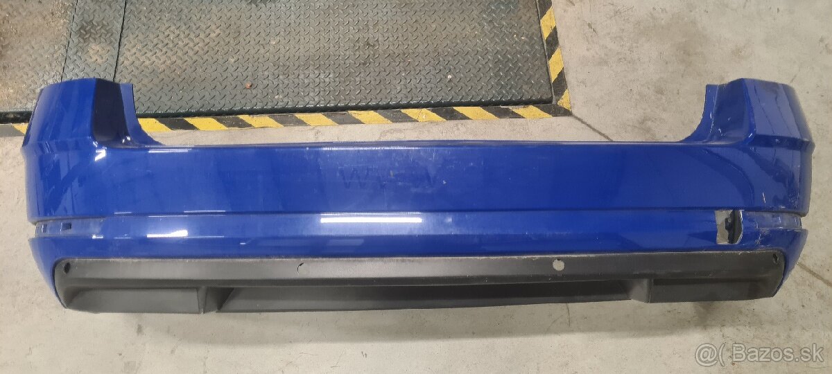 ŠKODA OCTAVIA III KOMBI LIFT 17- ZADNÝ NÁRAZNÍK