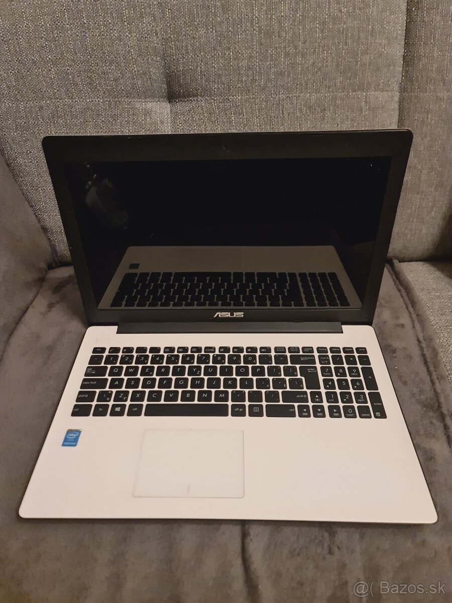 Asus X553M