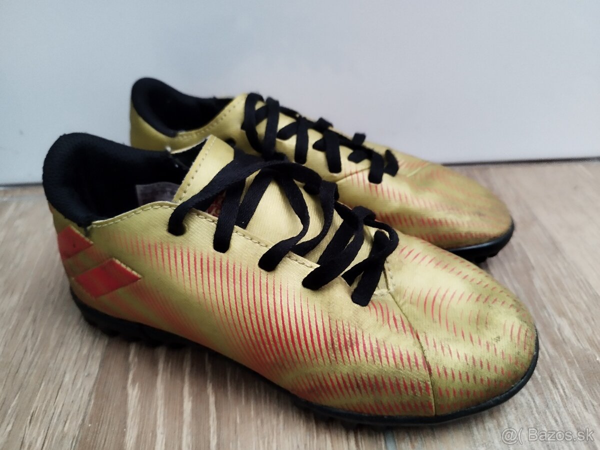 Kopačky Adidas 31