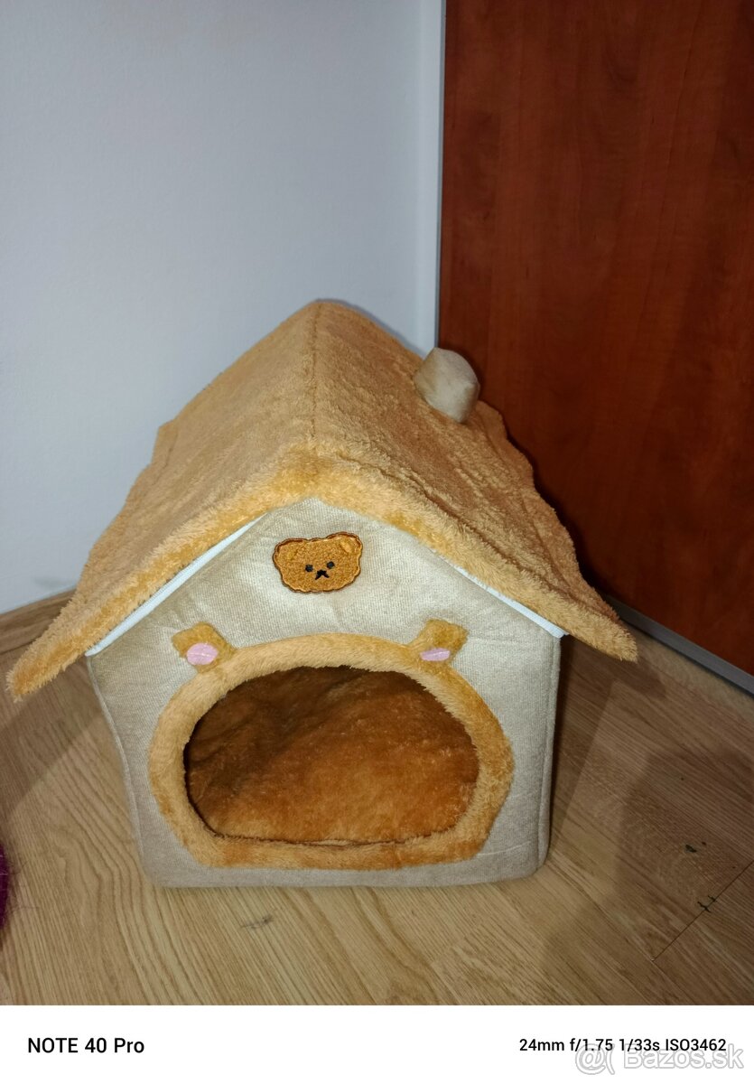Plyšový domček pre mačičku alebo psíka