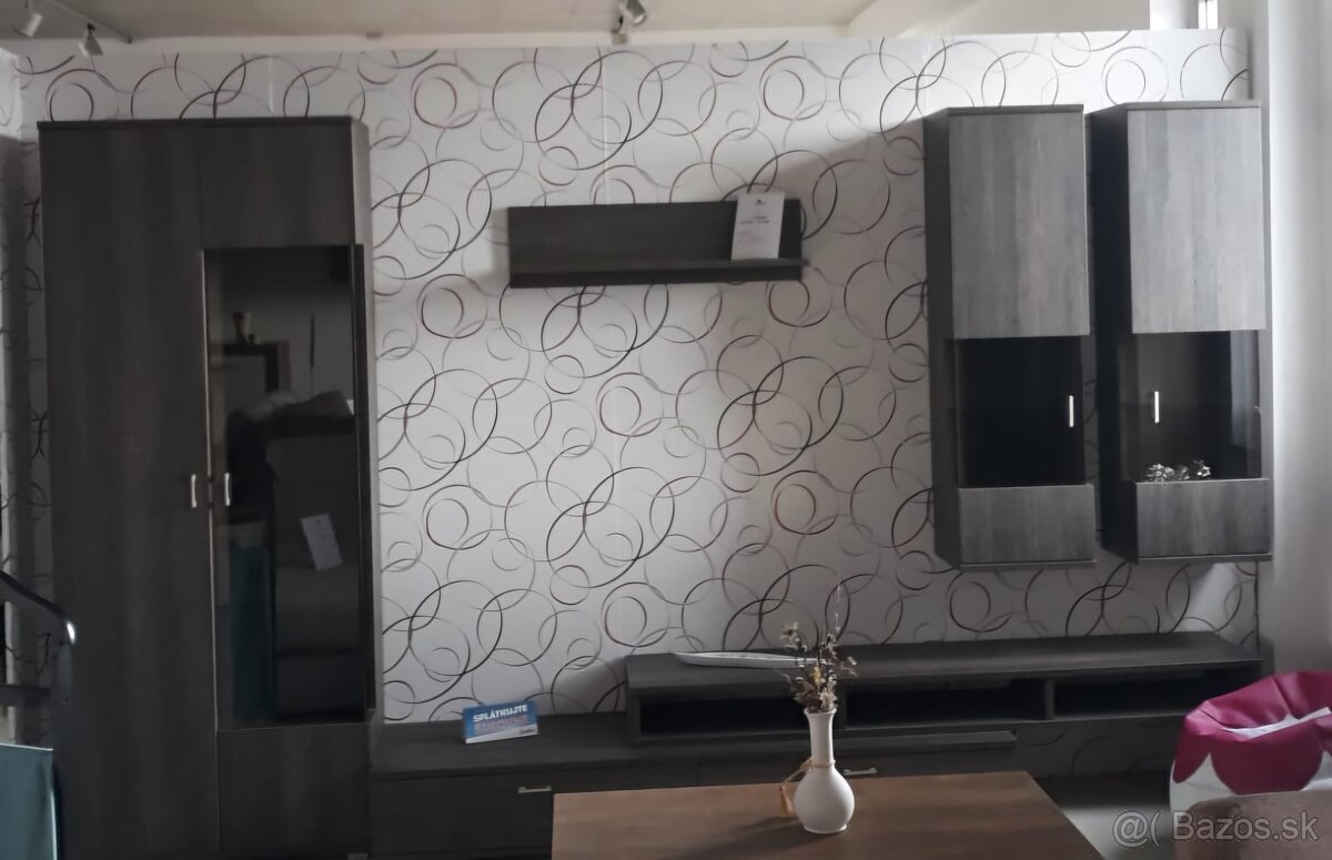 Nepoužívaná obyvacia zostáva Paris