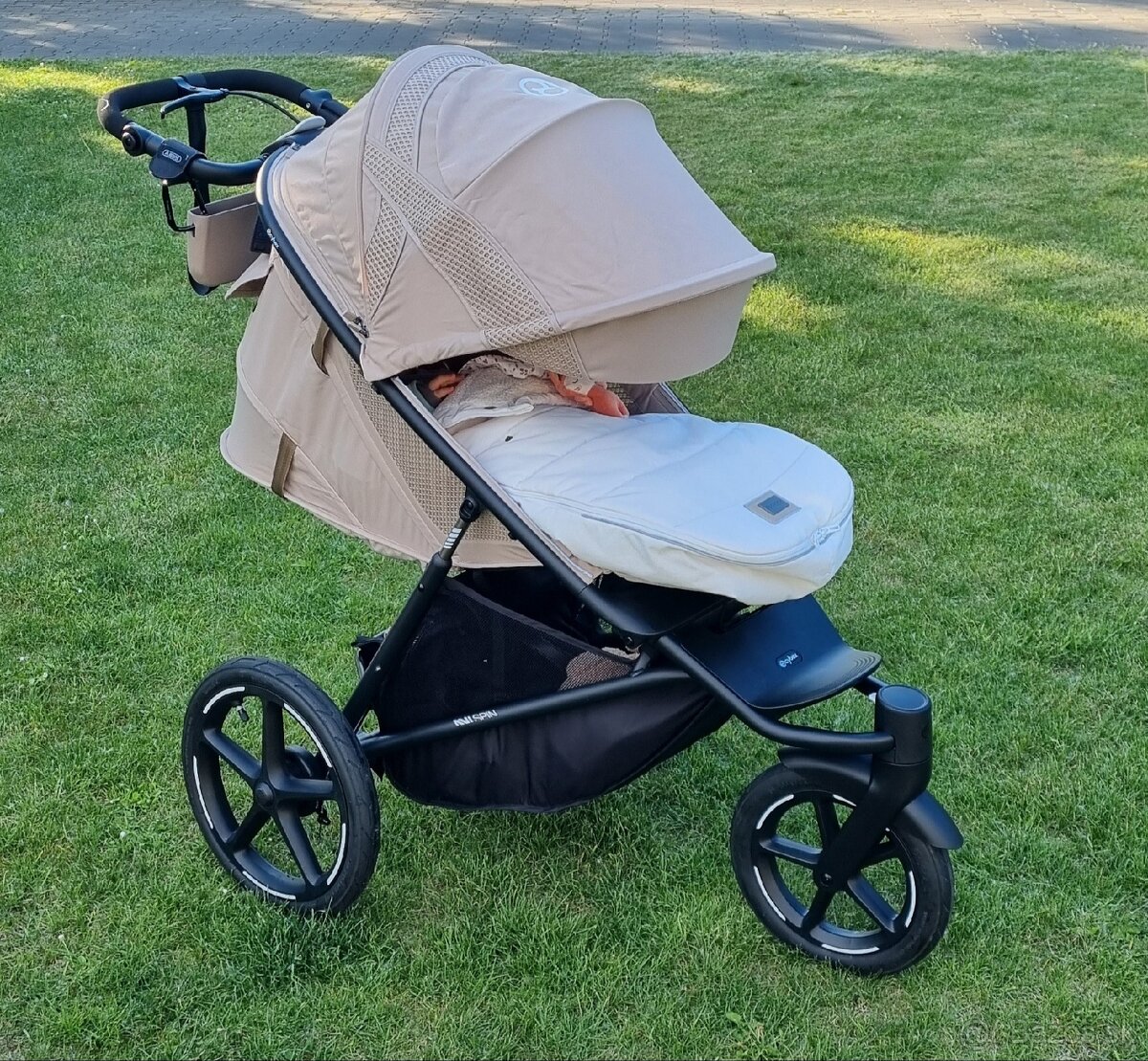 Cybex Avi Spin Almond beige