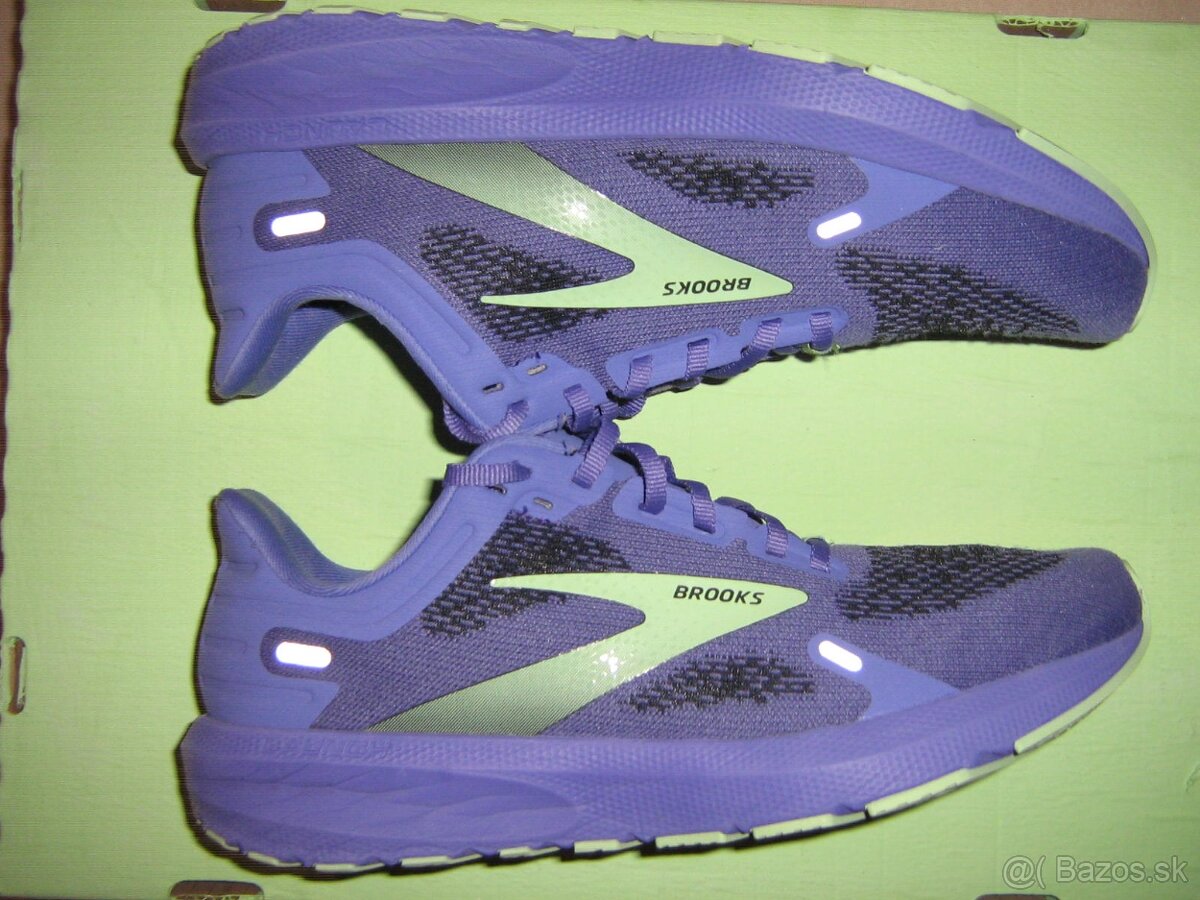 BROOKS LAUNCH 9 RUNNING SHOES VEL.42
