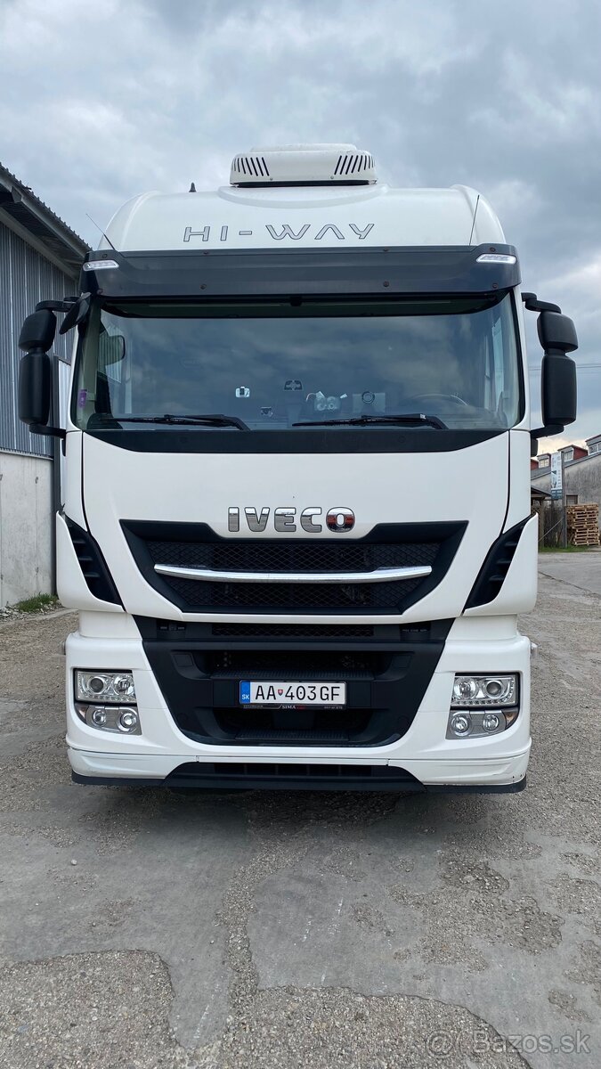 Nakladne auto hydraulické čelo IVECO