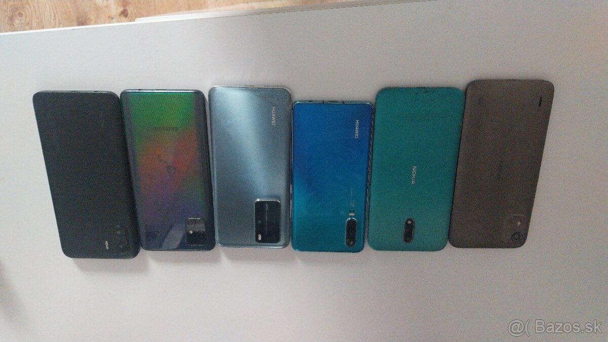 Ponúkame vám na predaj telefon.