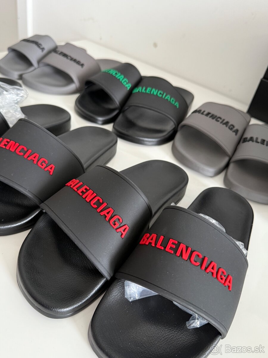 Balenciaga šlapky