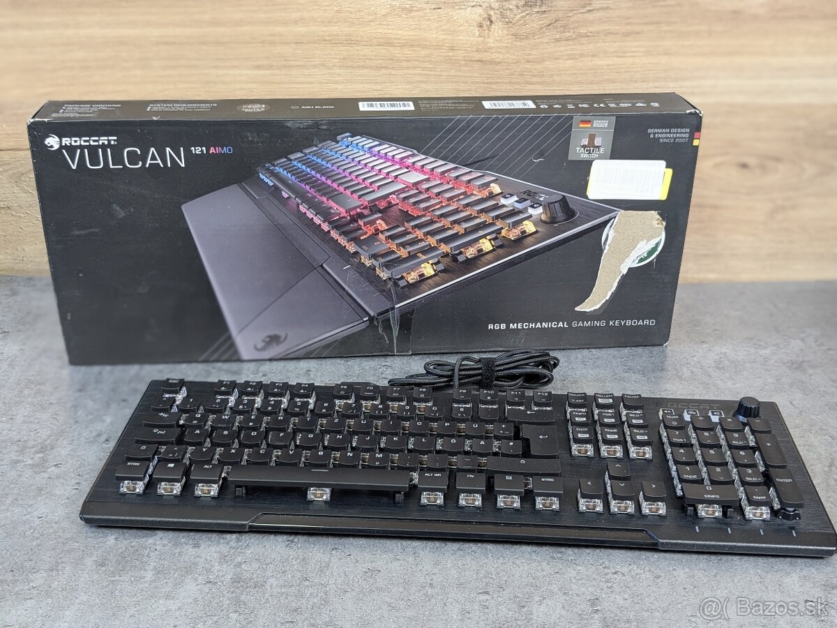 Roccat Vulcan 121 AIMO Black - herná mechanická klávesnica