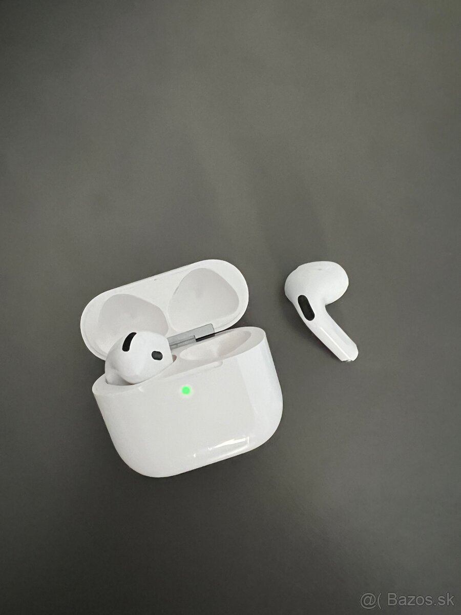 Predám / vymením Apple AirPods 4