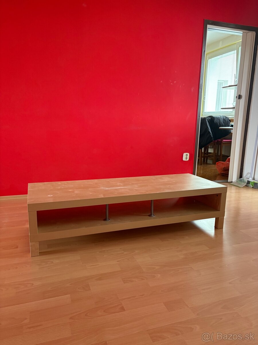 Policový stolik Ikea