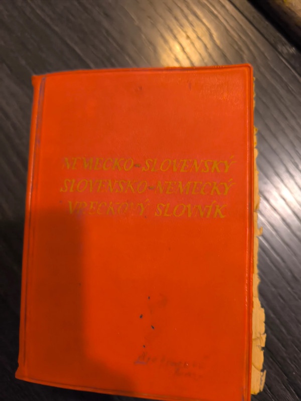 Nemecko slovenský slovník a slovensko nemecký slovník