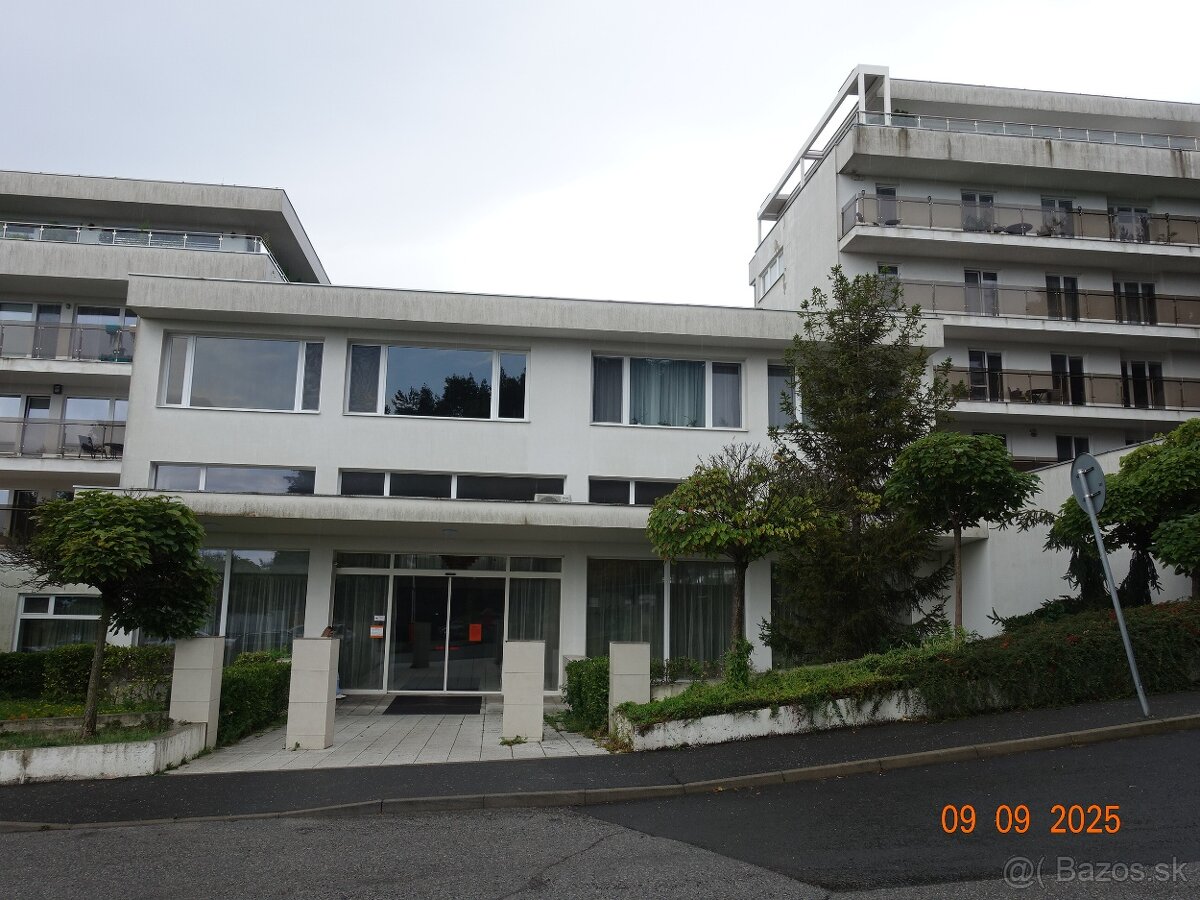 3 izbový byt s garážovým státím na ul. Popradská 64E, Košice