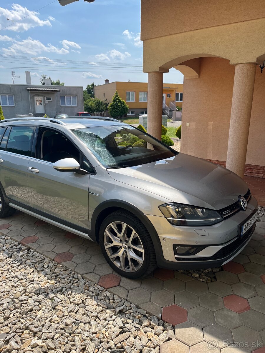 Volkswagen Golf Alltrack