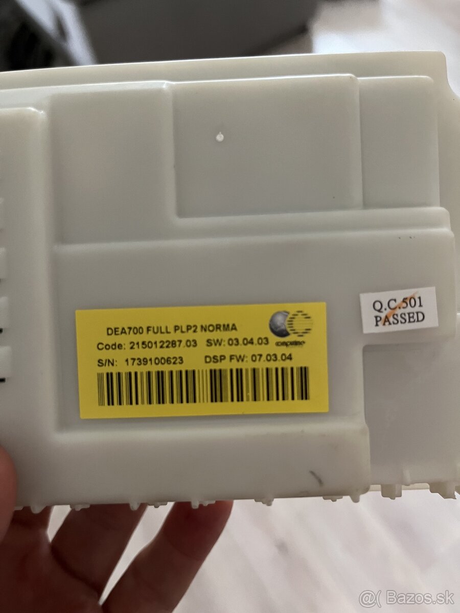 Umyvačka riadu Whirpool / Hotpoint elektronika