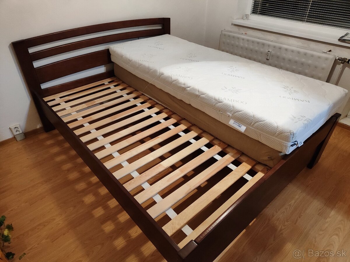 Manželska posteľ masív + 2x matrac