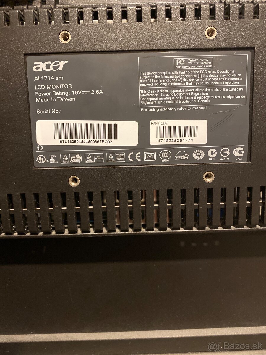 Predám LCD monitory