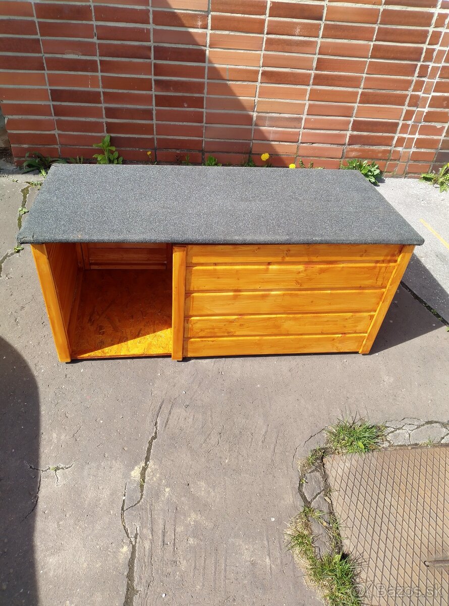 Psia buda zateplená LUCKY L