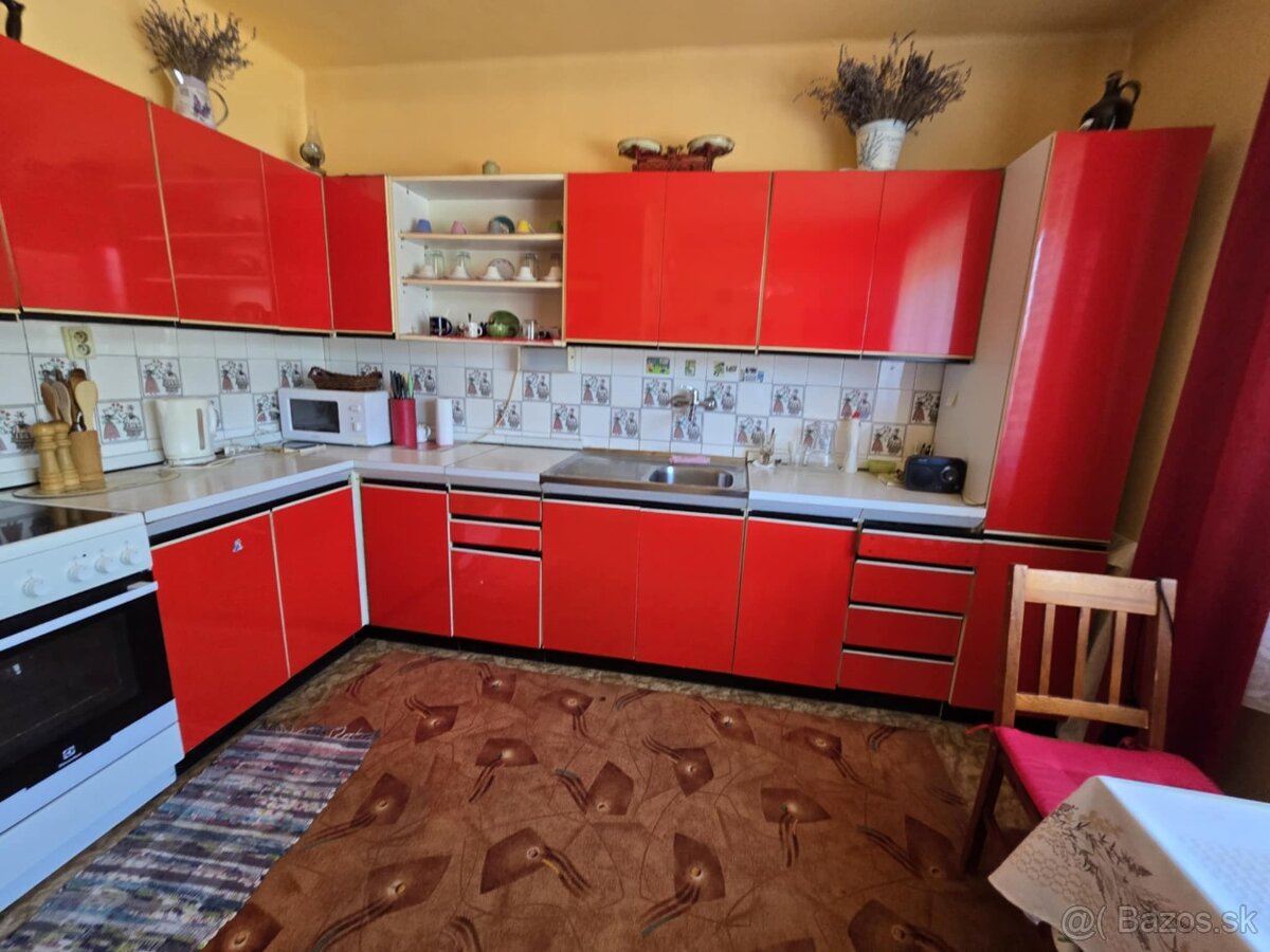 Veľký rodinný dom v Želiezovciach