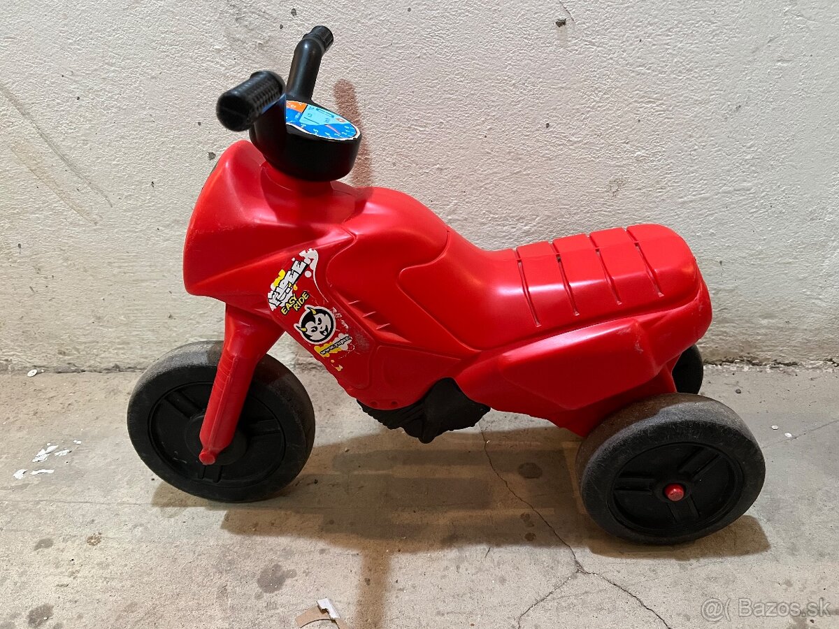 Odrážadlo - trojkolka motorka