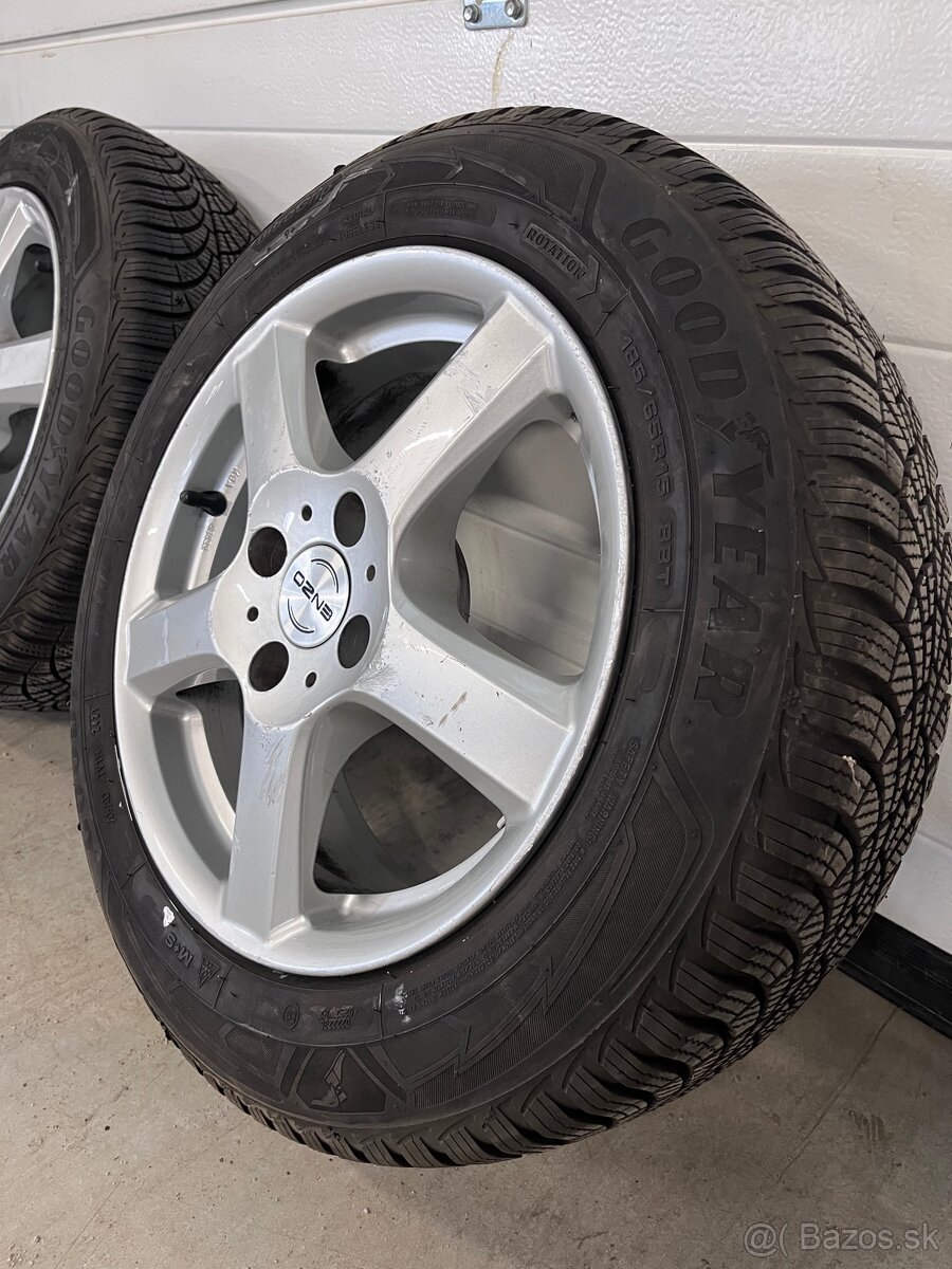 4x100 enzo R15