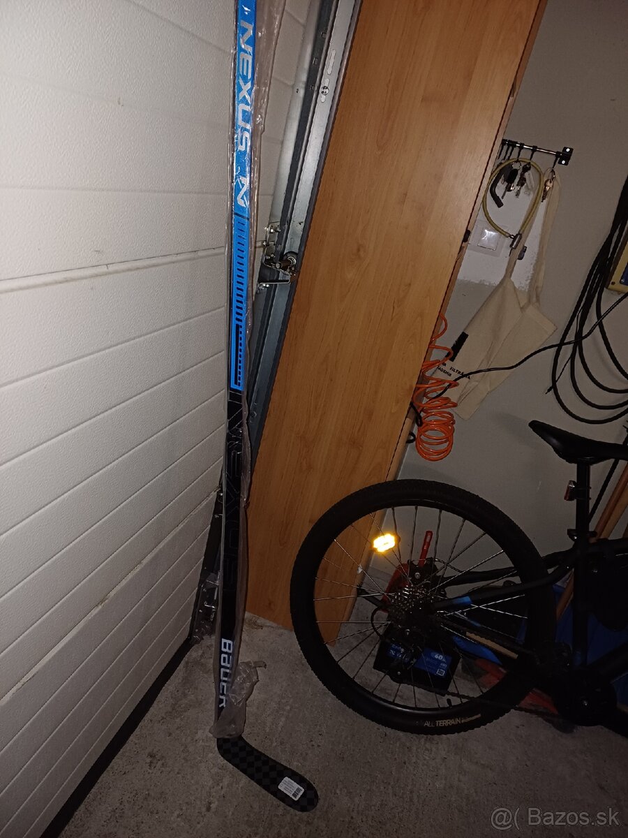 Hokejka bauer Nexus pro stock