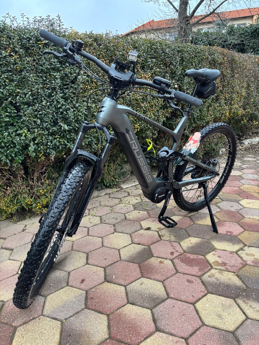 Predám celoodpružený bicykel Crussis