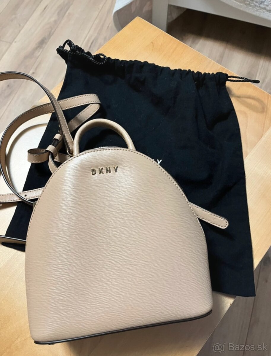Kabelka-batoh DKNY